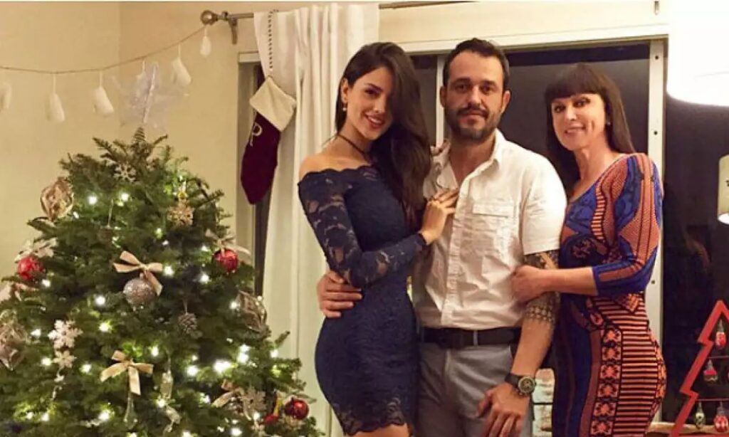 a-multifaceted-background-the-foundation-of-yulens-approach