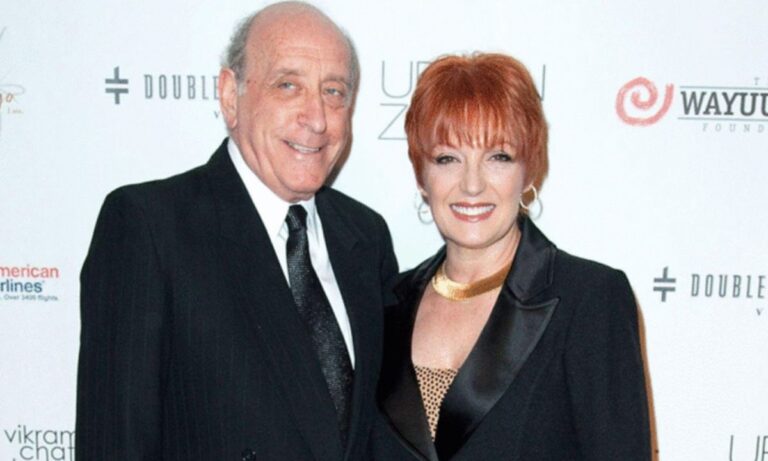 velvet-curtains-and-quiet-footlights-debbie-haas-meyer-—-a-portrait