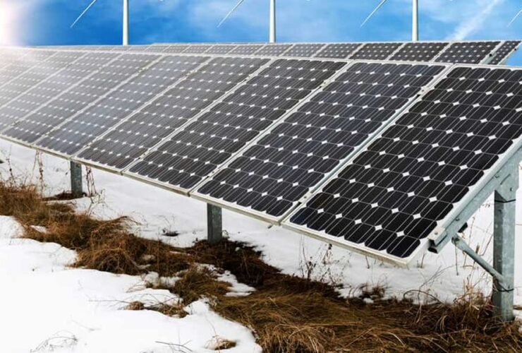 Do-Solar-Panels-Work-in-Winter