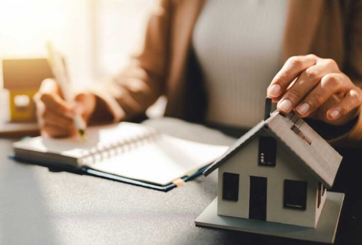 Home-Equity-Payment-Estimator-Monthly-Payment-Math,-HELOC-Risks,-and-Borrowing-Limits
