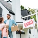 Pros and Cons of Selling a House Without a Realtor