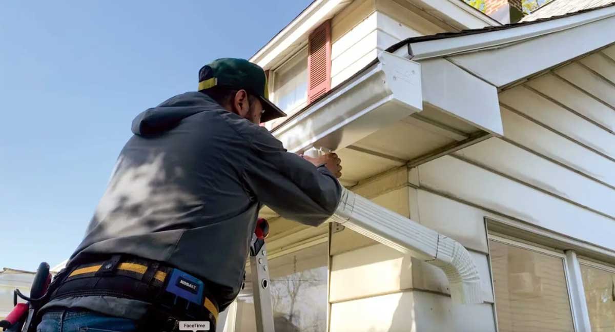 How to Vet a Gutter Contractor in Eagan