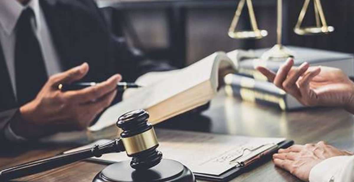 Why Hiring the Right Personal Injury Lawyer Can Make All the Difference