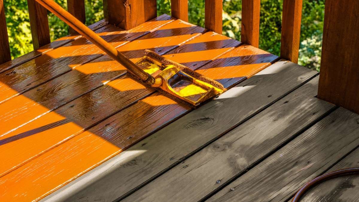 how-long-should-you-wait-to-stain-a-new-deck-a-pra-1