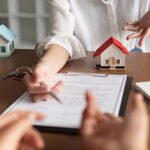 mortgage-insurance-vs-homeowners-insurance-what-is-1