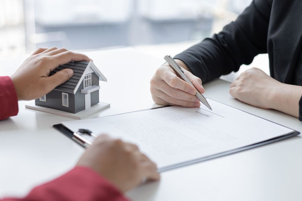 what-happens-to-your-mortgage-if-homeowners-insura-1