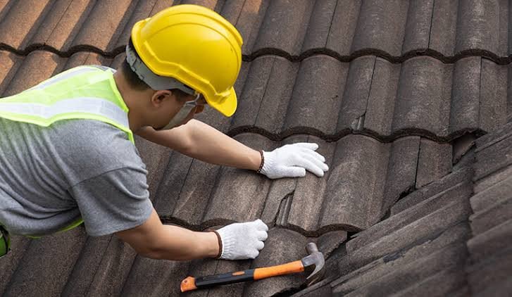 roof-maintenance-cost-guide-for-homeowners-1